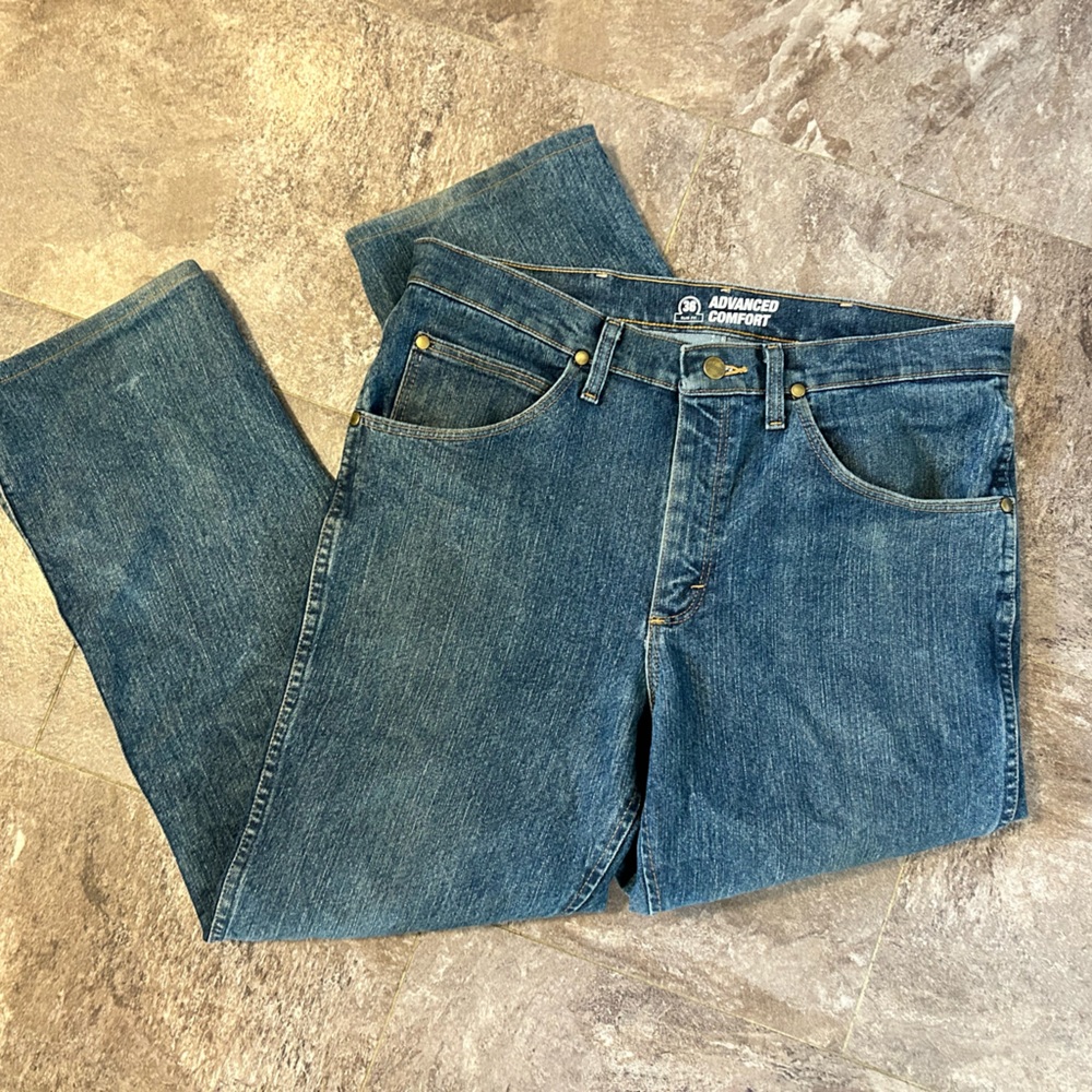 Mens Levi Jeans 34 x 42